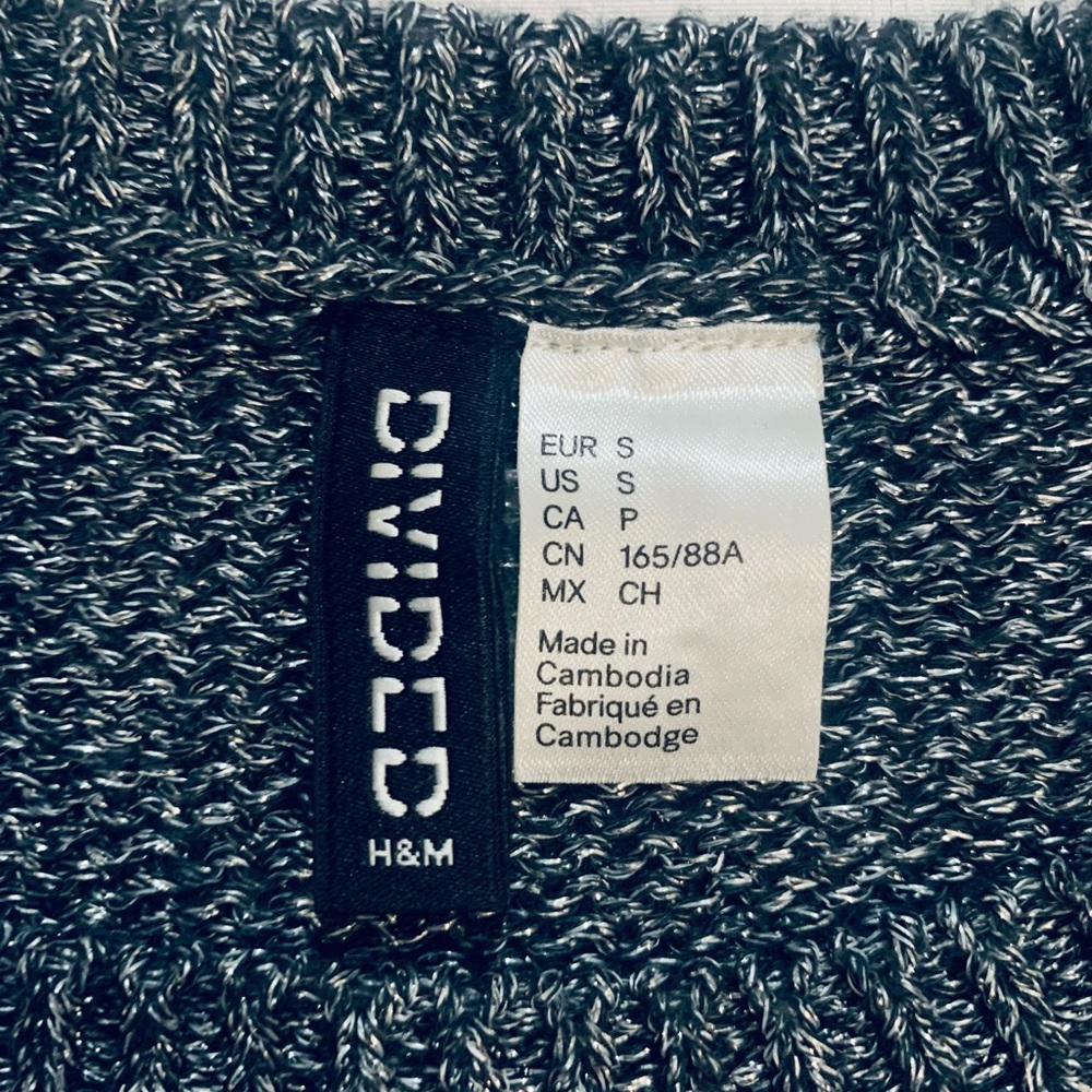 H&M Shimmery Rib-knit Sweater - Picture 3 of 3
